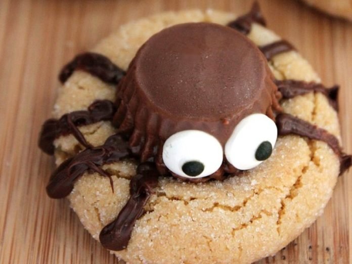 Spider Peanut Butter Cookies
